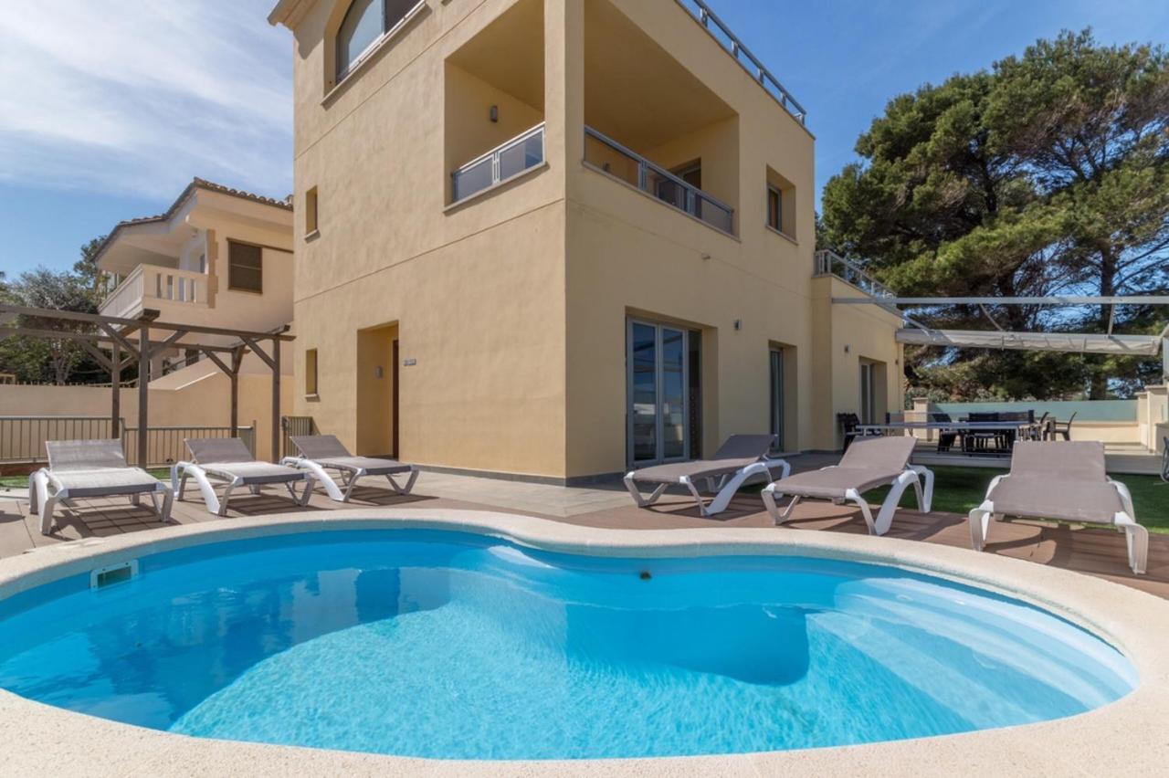 Suenos - With Pool And Seaview In Villa Son Serra de Marina