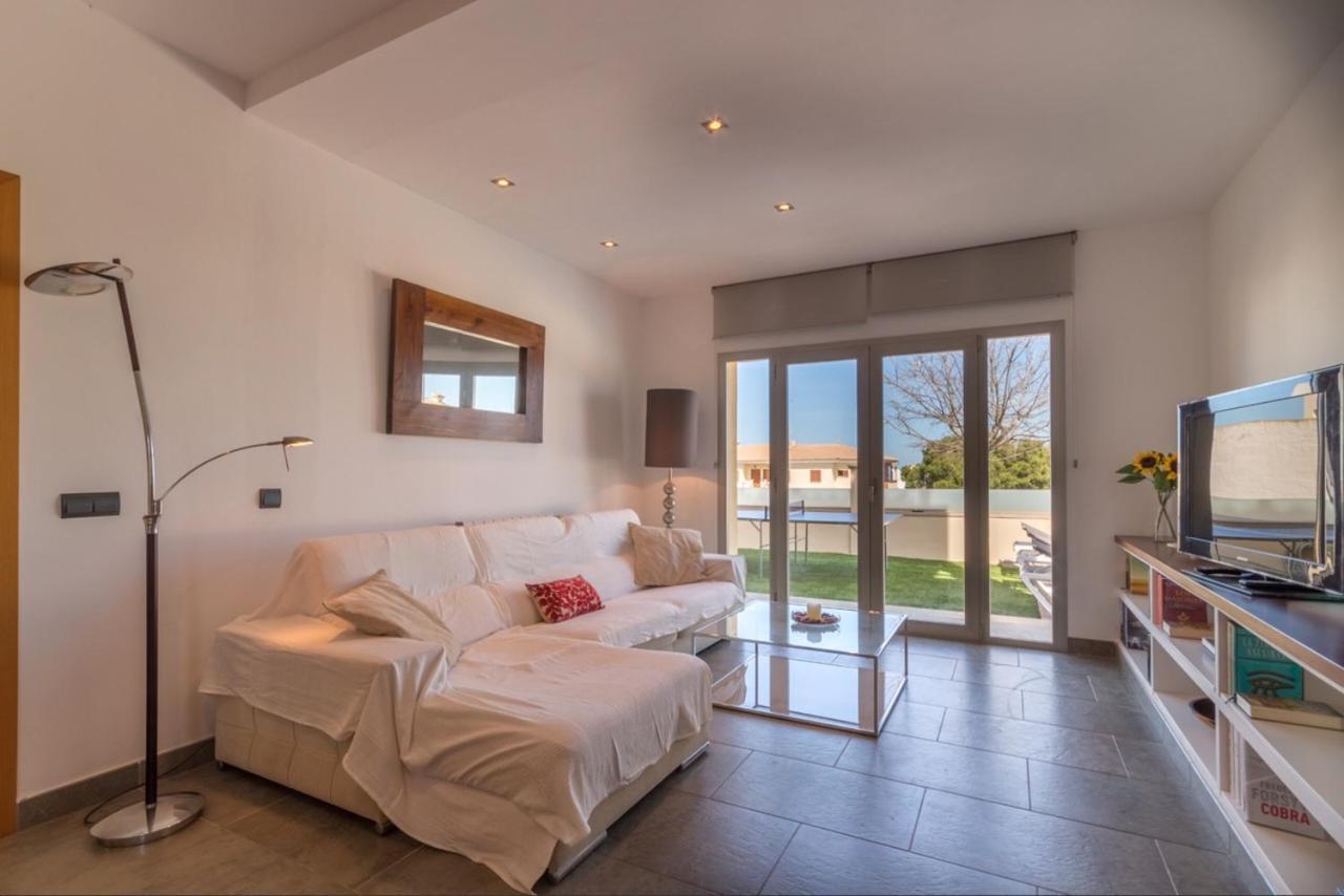 Suenos - With Pool And Seaview In